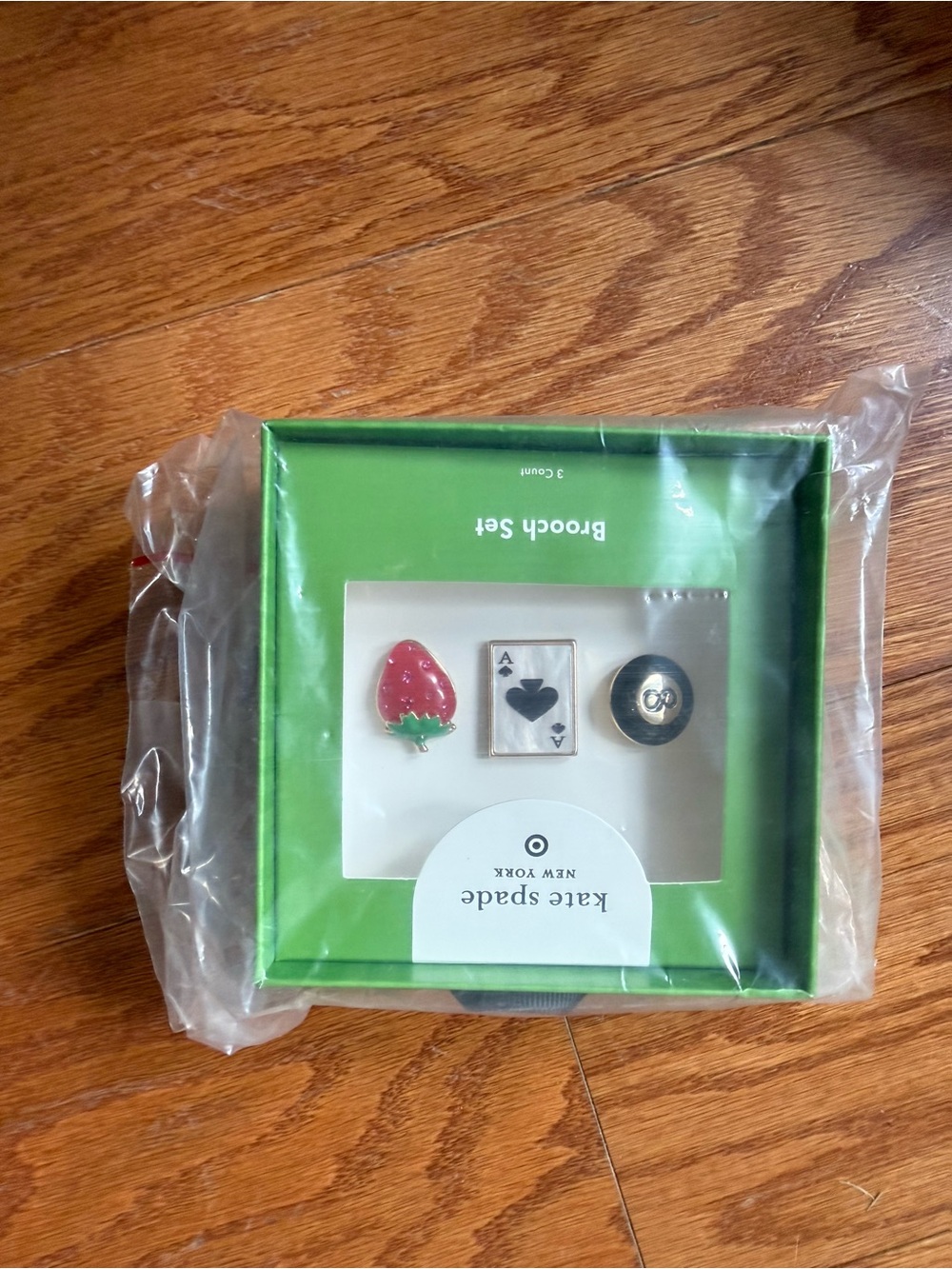 kate spade x target black, white, red enamel brooch set - Picture 3 of 4